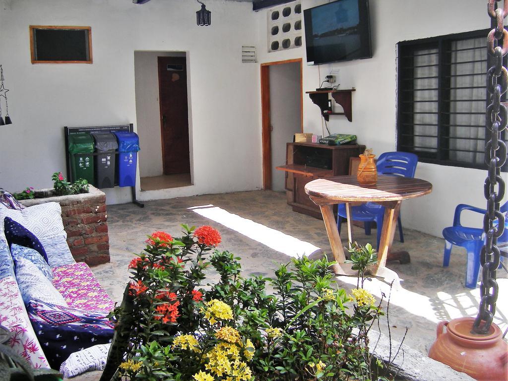 Hostal Palohe ตากังกา ภายนอก รูปภาพ