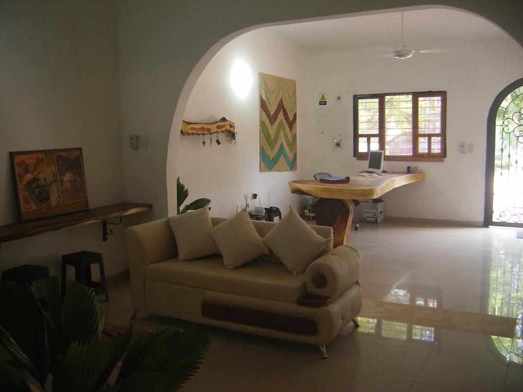 Hostal Palohe ตากังกา ภายนอก รูปภาพ