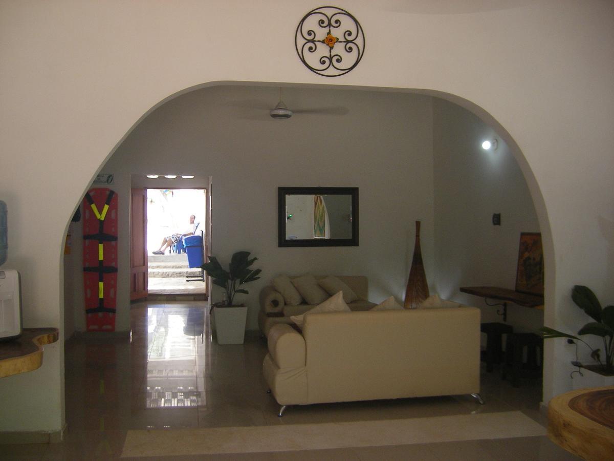 Hostal Palohe ตากังกา ภายนอก รูปภาพ